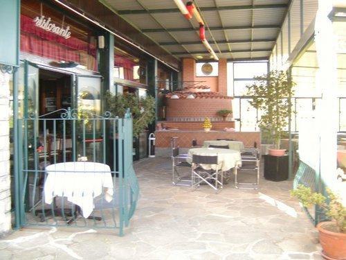 Albergo Ristorante Garden 리볼리 외부 사진